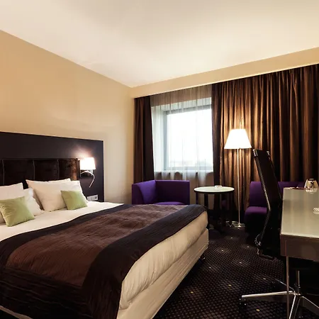 Mercure Stare Ξενοδοχείο 4*