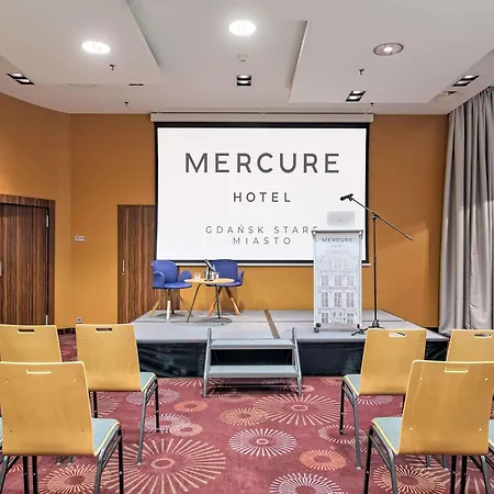 Mercure Stare ホテル 4*